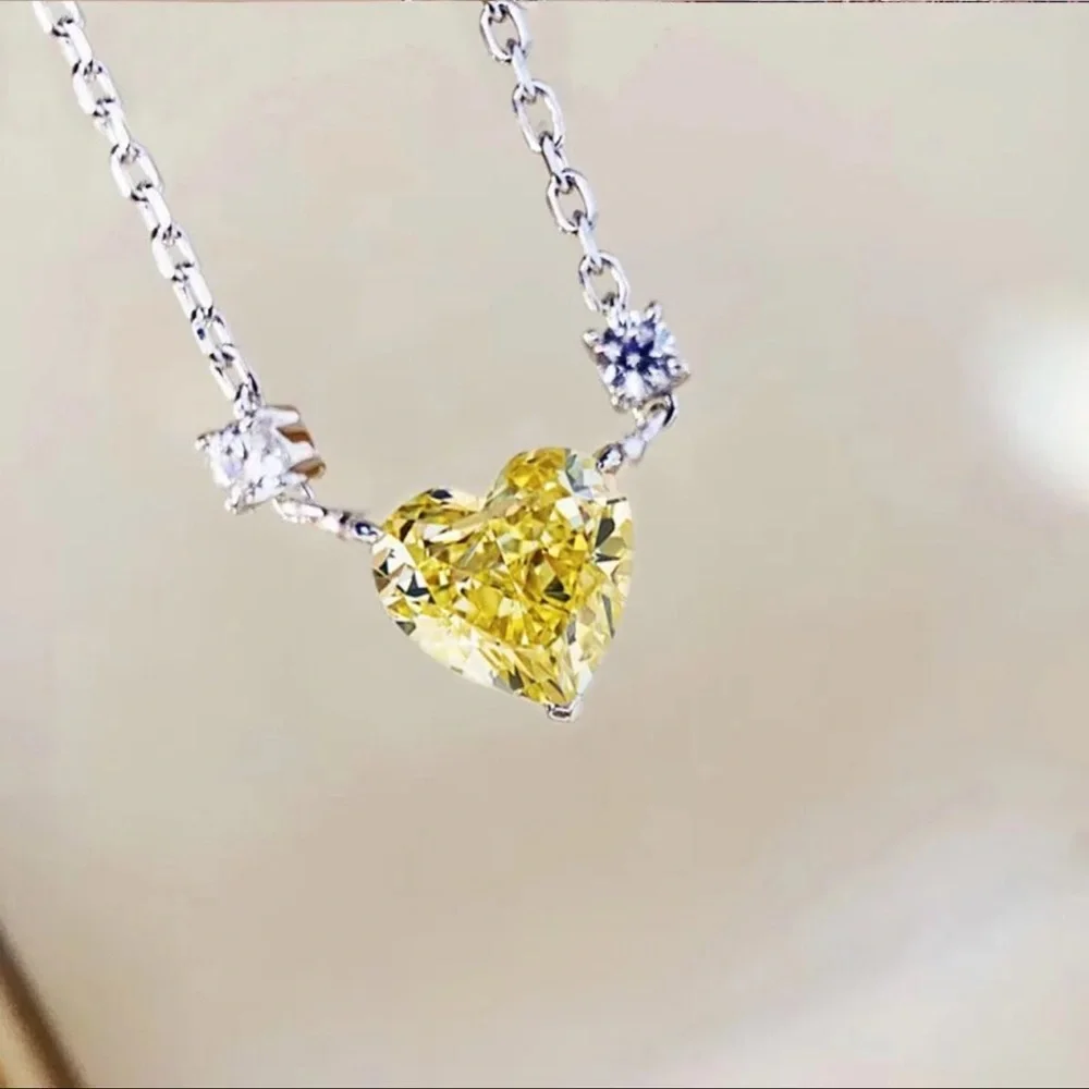 Dainty Crystal Heart Necklace - Picture 14 of 14